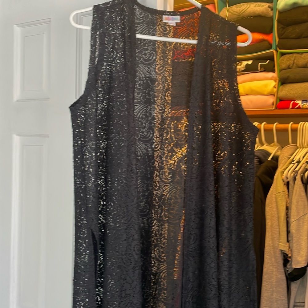 Duster, black lace vest